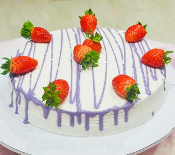 Strawberry Vanilla Cake