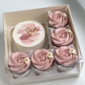 Mini Cake & Cupcake Delight