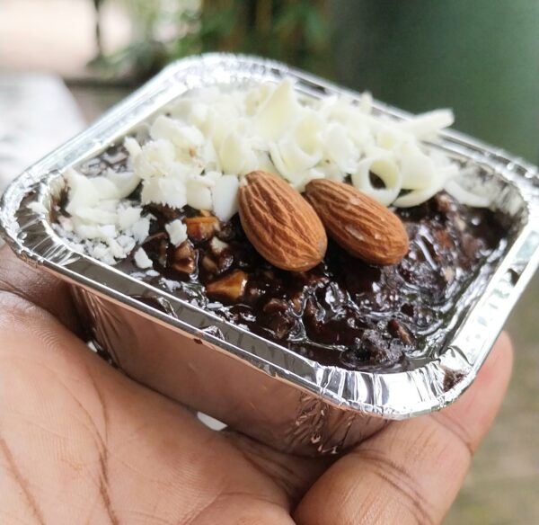 Almond-Topped Brownie