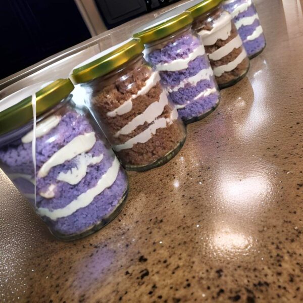 Heavenly Layered Cakes in a Jar