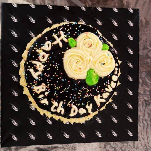 Vanilla Butter Cake with Chocolate Ganache