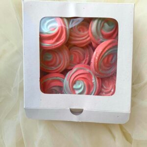 Large Size Meringue Kisses – Box of 20